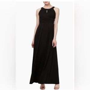 SLNY Ruched Waist Keyhole Maxi Dress